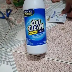 Chai OxiClean mặt trước
