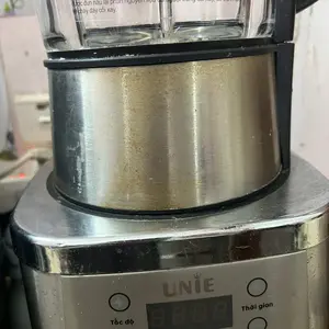 Máy sữa hạt trước khi tẩy
